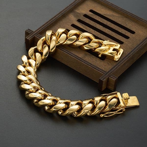 Hip Hop Style Men's Gold Plated Cuban Link Chain Bracelet in Various Widths (8-18mm)