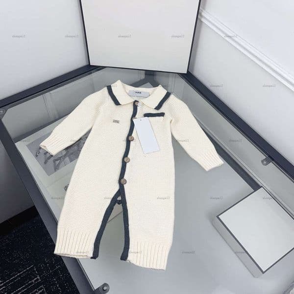 Luxury newborn jumpsuits Single-button design toddler romper designer Baby clothing Long sleeve Knitted infant bodysuit A391X11N096