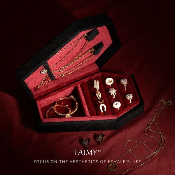 TAIMY Gothic Velvet Jewelry Coffin Shape Ring Necklace Storage Box Custom Display Packaging Case Travel Hip Hop Rap Boxes 260112BJ