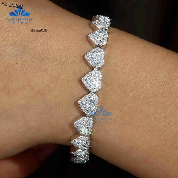 Mens High Quality 925 Silver Cuban Chain Bracelet with VVS Moissanite Diamond Iced Heart Design Rapper Style Jewelry for Women