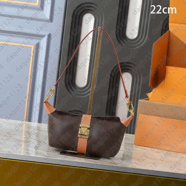 Classic Pochette Shoulder Bag Embossed Womens Sling Bag Designer Bag Rivet Fashion Purse Luxury Bag Travel Bag Crossbody Bag Old Flower Evening Bags 20-30cm