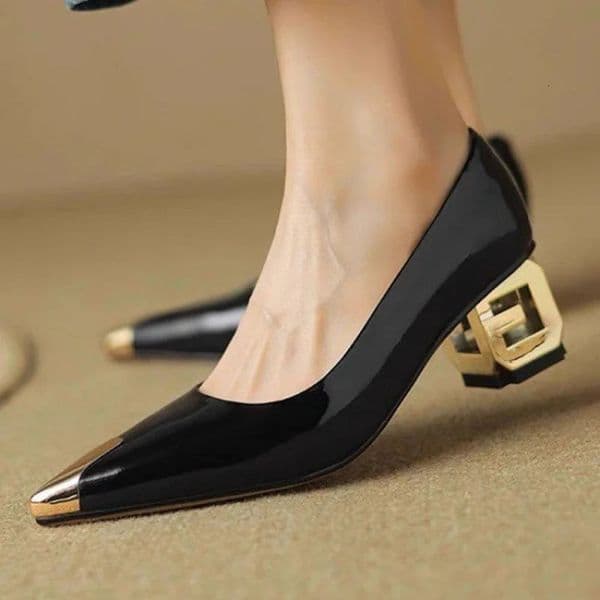 SpringAutumn Womens French Retro MetalToe High Heels Commuter Chunky Heel Pumps Gold Buckle Decor Work Shoes 260114