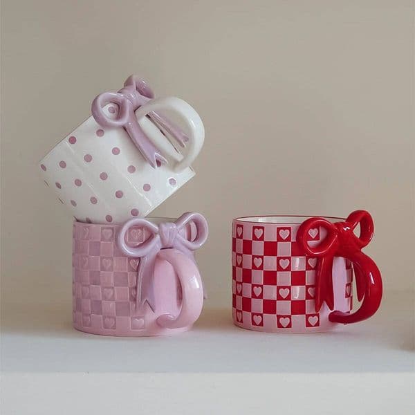 Heart Ceramic Mug Creative Bow Handle Design Checkerboard Pattern Mug Suitable for Home Decoration Daily Drinking Water Breakfast designer luxury Valentine's Day
