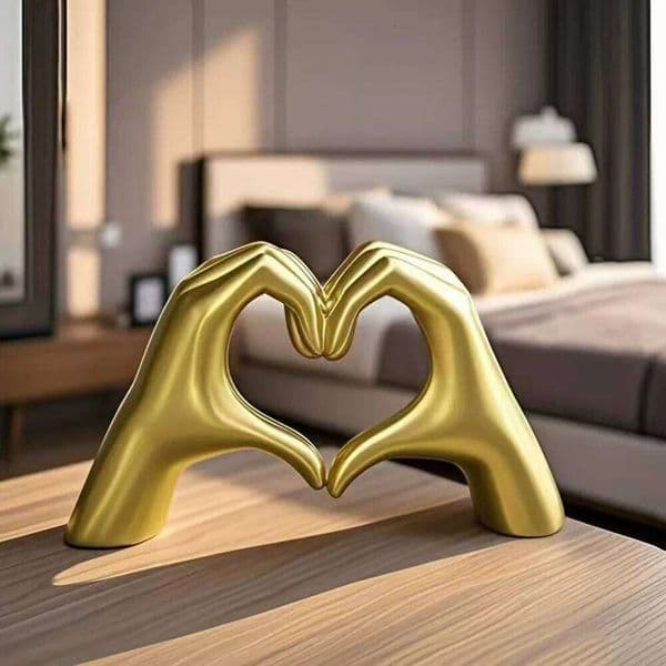 Valentine's Day Creative Heart Statue Abstract Hand Love Figurines Living Room Bedroom Modern Home Desktop Wedding Decoration 26Y0115