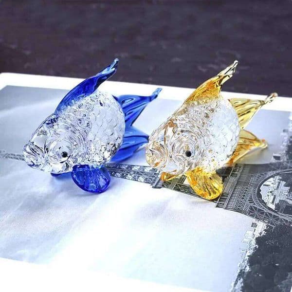 Valentine's Day 1PCS Crystal Glass Goldfish Ornaments Desk Creative Home Decoration Amber Carving Gift 26Y0115