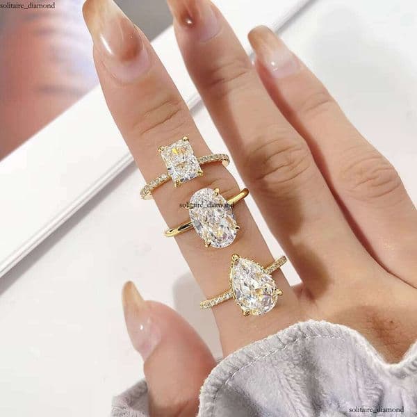 Luxurious 925 Sterling Silver Fine Jewelry Pear-Shaped VVS Moissaniteia Wedding Engagement Ring Non-Fading Pearlescent Ice Pear CZ Suitable for Women