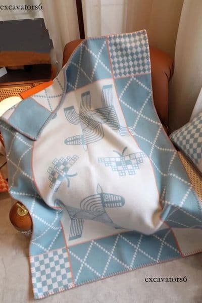 Baby H WOOL NEW Blue Kids PINK and Cushion 100&140cm TOP Quailty Letter Blankets BOY GIRL 90%WOOL Home Sofa Blanket