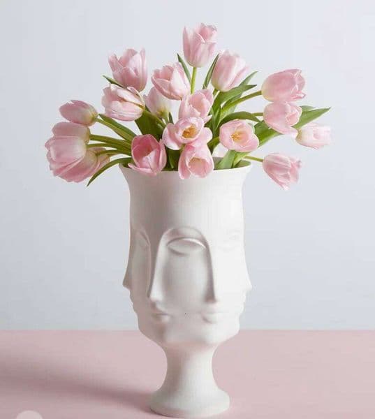 Valentine's Day American luxury, personality, creativity, human face, white ceramic vase, artwork, light decoration 26W0116