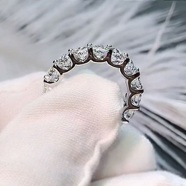 2026 Choucong Brand Wedding Rings Luxury Jewelry 18K White Gold Fill Round Cut White 5A Zircon CZ Diamond Gemstones Stack Party Eternity Women Bride Ring Gift