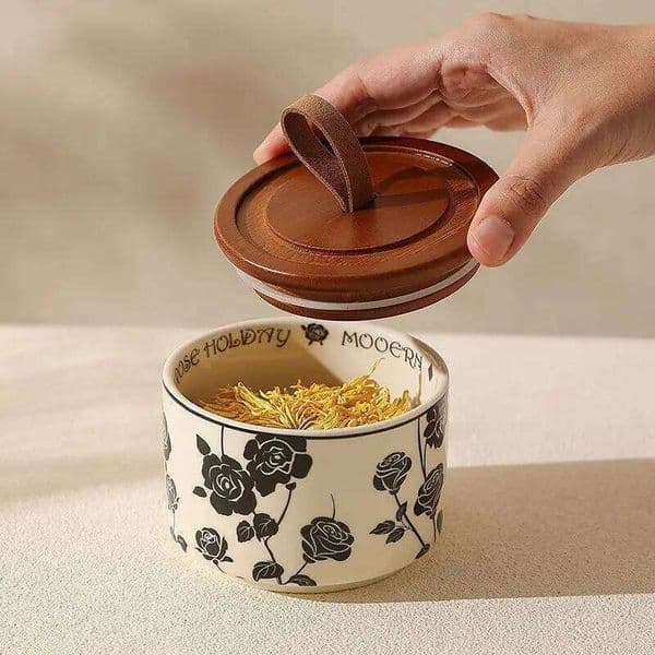 2026 New Ceramic Jar Black Rose Pantry Decor Kitchen Airtight Food-Grade Container For Coffee Beans Tea Sugar Kitchenware Sealed Storage Bot