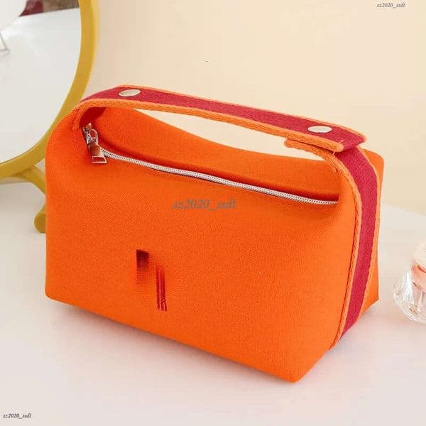 Storage bag, lunch box bag, travel hygiene bag, letter canvas portable makeup bag, makeup bag