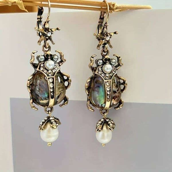 European and American vintage Exaggerated Insect Pendant Earrings Ladies Personalized Creative Party Jewelry Gift Bohemian Style