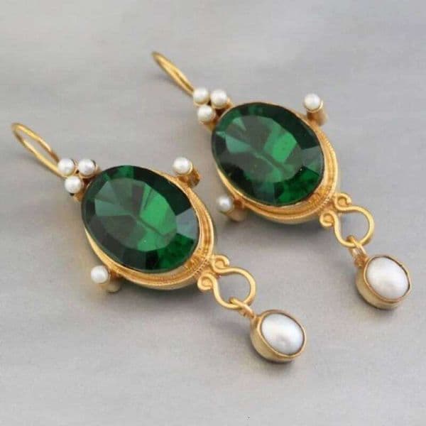 Vintage Round Synthetic Dark Green Crystal Pearl Golden Color Earrings Women's Fashion Creative Holiday Party Gift Pendant