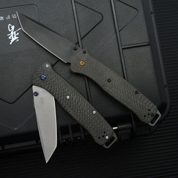 2Models Customize 537-3 Bugout AXIS Folding Knife 3.35" S90V Satin Plain Blade, Carbon Fiber Handles-537BK