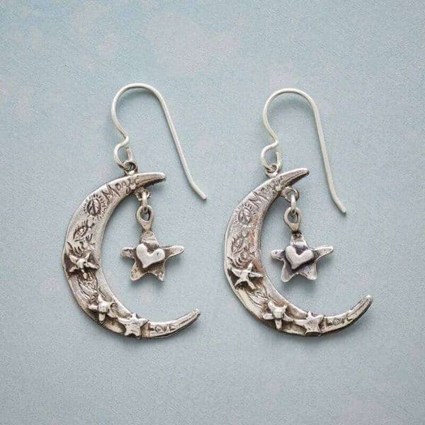 Vintage Exquisite Hand Carved Moon Star Silvery Plated Dangle Earrings for Women's Fashion Creative Festival Jewelry Accessories