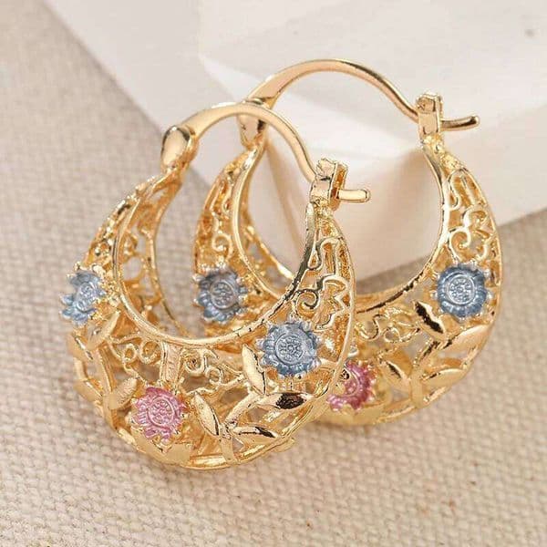 Vintage Exquisite Hand Carved Hollow Golden Plated Hoop Earrings for Women Fashion Elegant Banquet Jewelry Crafts