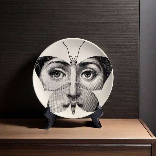 Elegant 8-Inch Retro Ceramic Decorative Plate - Modern Woman Design, Microwave Safe, Ideal for Living Room, Bedroom, Office, Cof 26Y0119