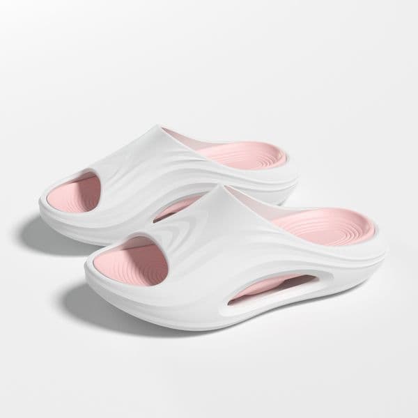 new Free delivery Slippers Fashionable and minimalist sandals with anti slip toe caps worn on the beach with perforated shoes