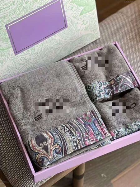 Exquisite diamond jacquard long wool cotton soft absorbent square bath towel three-piece set