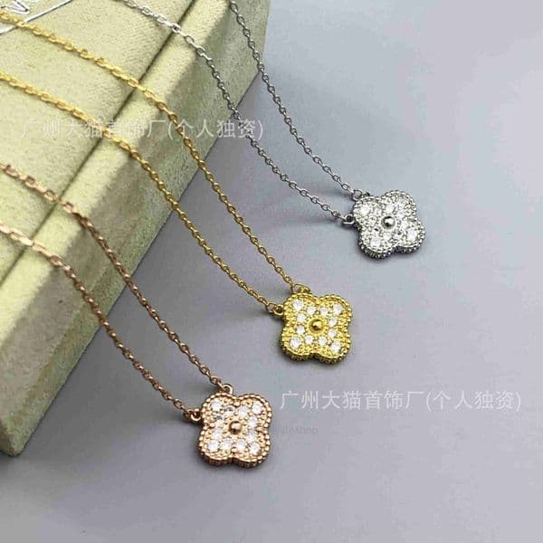 vanly cleef necklace clover Four-leaf Clover Necklace Single Flower Inlaid Full Diamond Pendant Double-sided Lucky Grass Chain