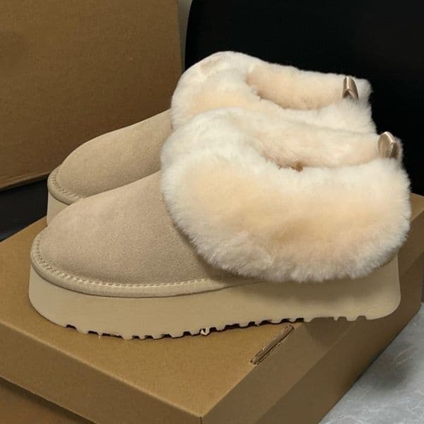 Snow boots fashionable slippers classic slip-on shoes top designer shoes winter fluffy slippers imported sheepskin lining durable shoes height-enhancing shoes