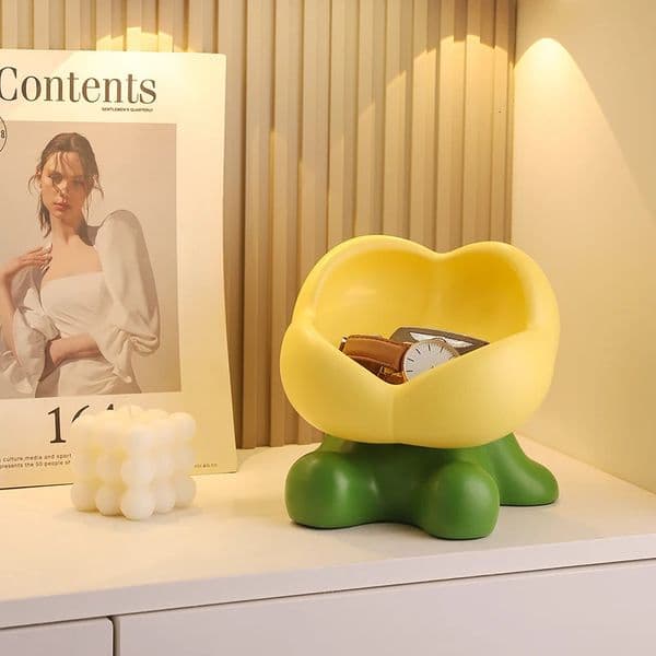 Creative and Cute Tulip Key Storage Foyer Decoration Living Room Desktop Home Decor Housewarming Gift 260121BJ