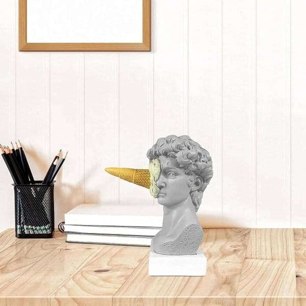 Modern Nordic Figure Ornament Ice Cream Figurine Home Decor Sculpture Office Bookshelf Desktop Art Decoration David Statue 26W01212