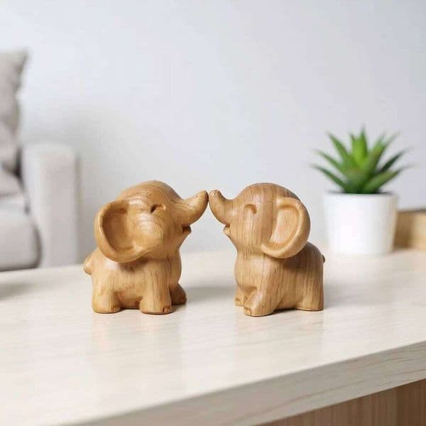 2Pcs Cute Handmad Wooden Elephant Figurines Adorable Tabletop Ornament for Living Room Bedroom Office Desk Festival Gifts 26W01212
