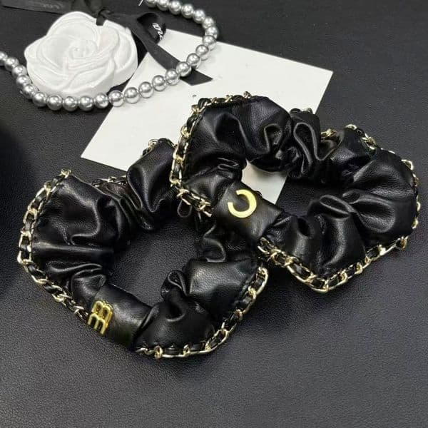 Women Scrunchies Large Hair Bands Ponytail Holder Tie Hair Hoop Scrunchy Rubber Band Women Designer Headwear HairJewelry Accessories