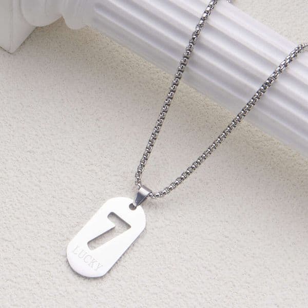 With Box Hot Item Lucky Number 7 LUCKY Square Pendant Titanium Dainty Steel Necklace for Women Clavicle Chain Hip-Hop Men's Design Trend Free gift
