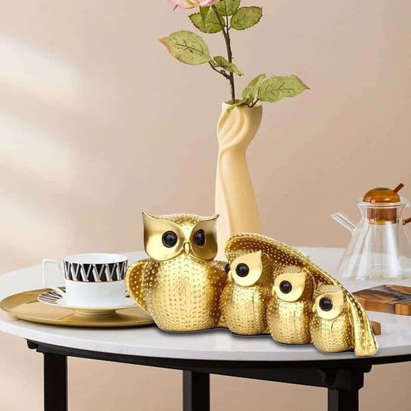 Family of Four Owl Statue Home Decor Birds Figurine for Desktop TV Stand Cabinet 26H0122