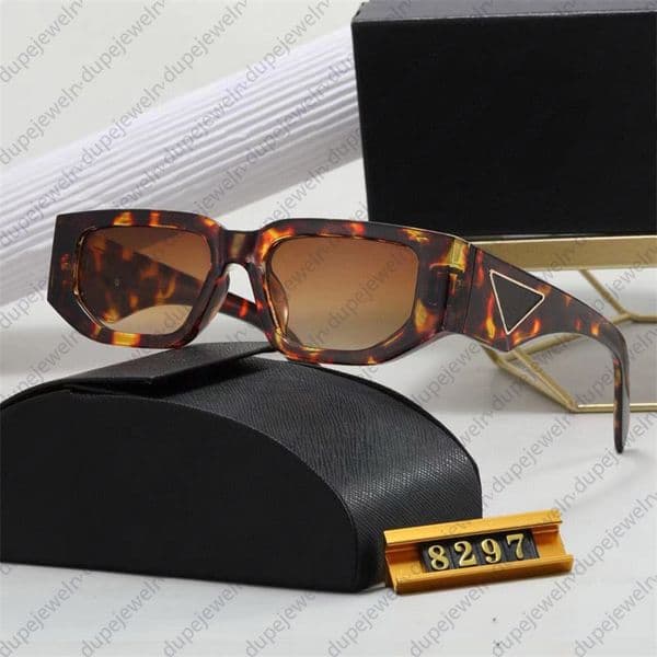 Top Luxury Rectangle Designer Sunglasses For Women Men Eyeglasses With Box fashion hot selling senior eyeglasses frame Vintage Triangular Signature Sun Glasses