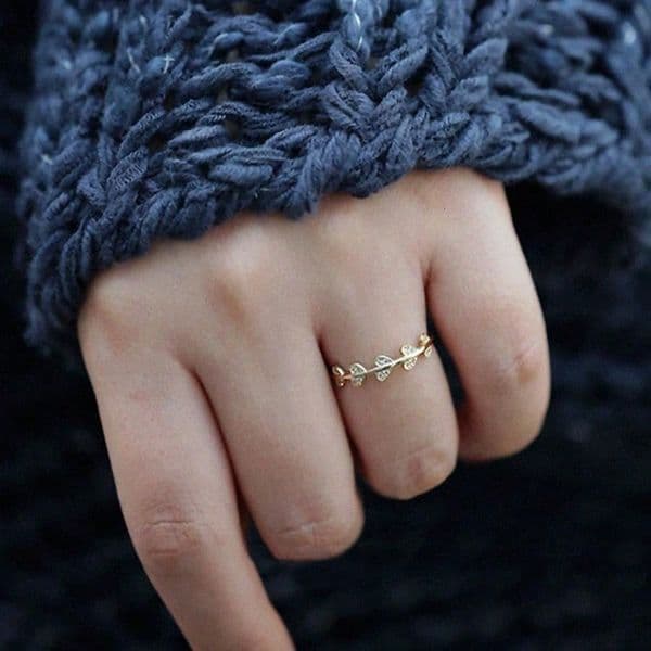 Luo Chen Hot-Selling Branch Inlaid Luxury Diamond Ring Light Luxury High-End Feel Elegant Exquisite Versatile Adjustable Open Hand Jewelry