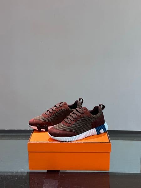 Fashion Casual Shoes Men Women Bouncing Sneakers Italy Popular High End Mesh Splicing Deer Skin Low Top Lightness Trainers Designer Students Sports Shoes Box EU 35-45