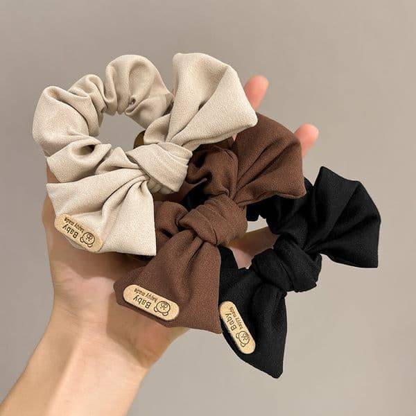 Retro-French Braided Elastic Headband for Women with Cute Bear Design Simple Vintage French Hair Tie with Bear Embellishment and Bow