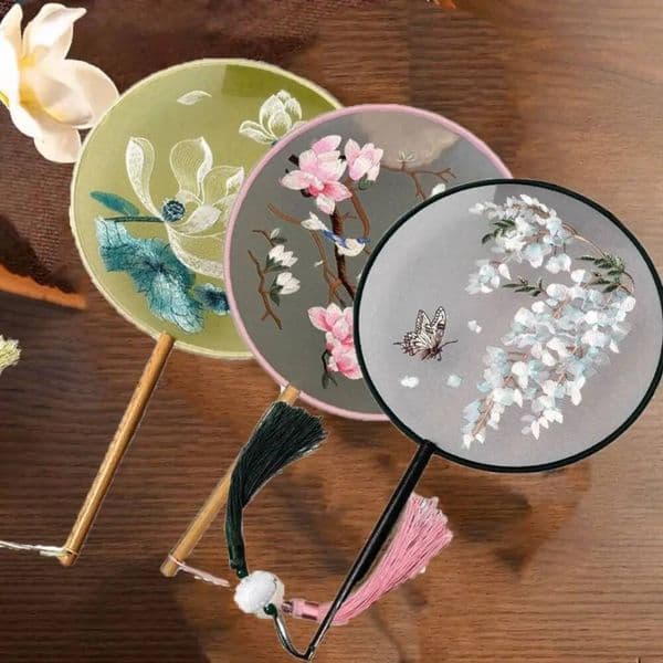 Double Sided Chinese Style Wooden Handle Embroidery Round Tassels with Pendant Hanfu Hand Fan ddmythur