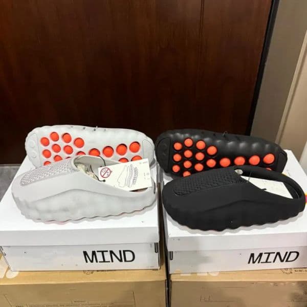 Mind 001 Slide Desginer Slides Slippers New Tech Comfortable Slipper Light Bone White Solar Red Black Chrome Light Smoke Grey Men Women Summer Fashion Shoes