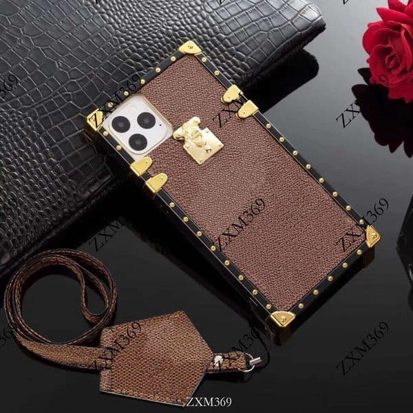 Square Designer Phone Case for Apple iPhone 17 16 15 14 Plus 13 12 Samsung Galaxy S25 S24 S23 Note 20 Ultra Luxury Leather Lanyard Strap Back Cover Coque Funda