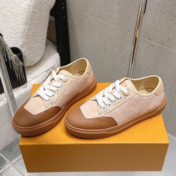 Fashion designer womens sneaker leather lady casual shoes retro woman board shoes striped rubber outsole calf leather upper outdoor sports running Top quality