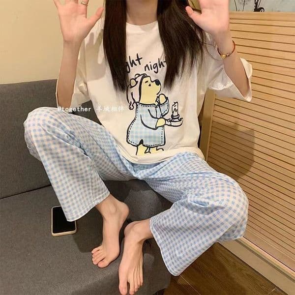 B1365-Casual Girl Suit: Comfortable Large-Sized ZM2 Women's Bedtime Clothing Collection Featuring Warmth-Focused Prints