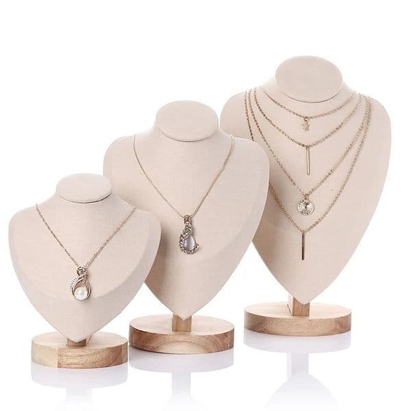1pc Wooden Mannequin Bust Necklace Display Stand Portrait Model Neck Pendant Jewellery Storage Rack Holder Window Showcase Props 260127BJ