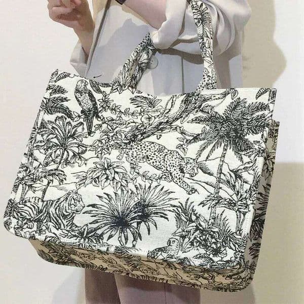 Ladies' Handbag Embroidered Tote Good Quality Fashion Commuter Shoulder Bag tote bag Tiger pattern suitable both men and women, large capacity armpit square bag