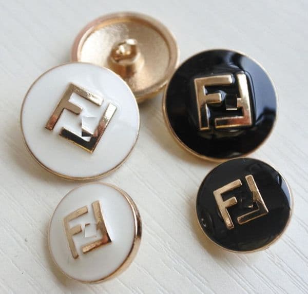 4 pieces/bag 15/20m metal button, new F letter black and white coat, suit, knitted sweater, clothing accessory button,hand-sewn buttonshigh-end buttons