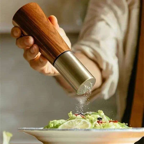 Peppercorns grinder Sea salt peppercorns grinding bottle Manual wooden home Western food seasoning jar 26H0128