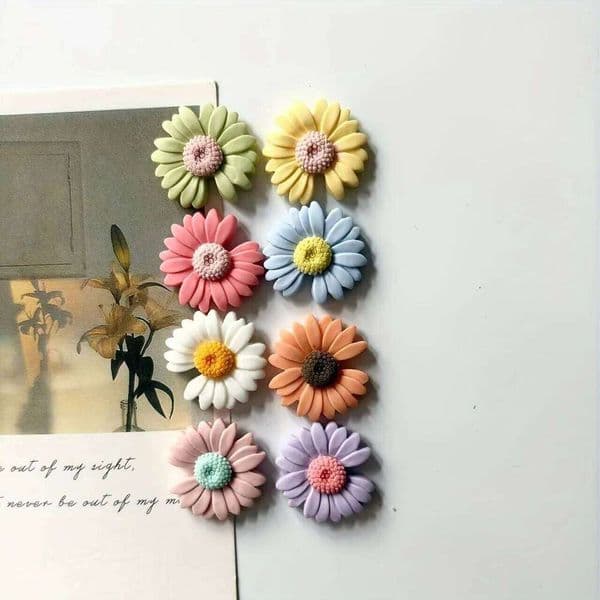 8pcs Notched Small Chrysanthemum Resin Fridge Home Decoration Magnets, Gift Presents 26H0128