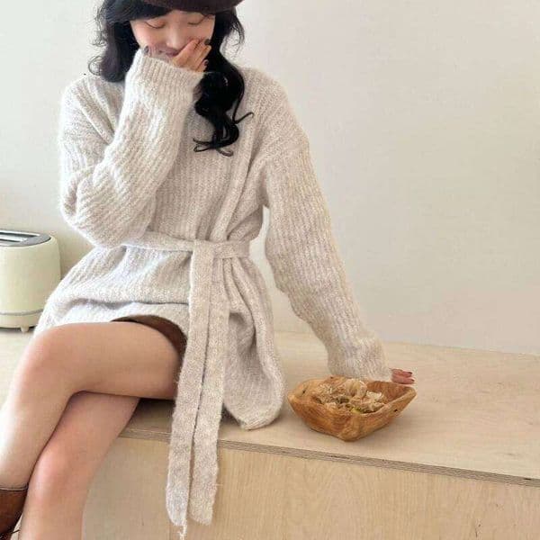New Autumn Winter Women's Clothing Round Neck Long-sleeved Knitted Sweater Loose and Elegant Lace-up Knitwear Long Top