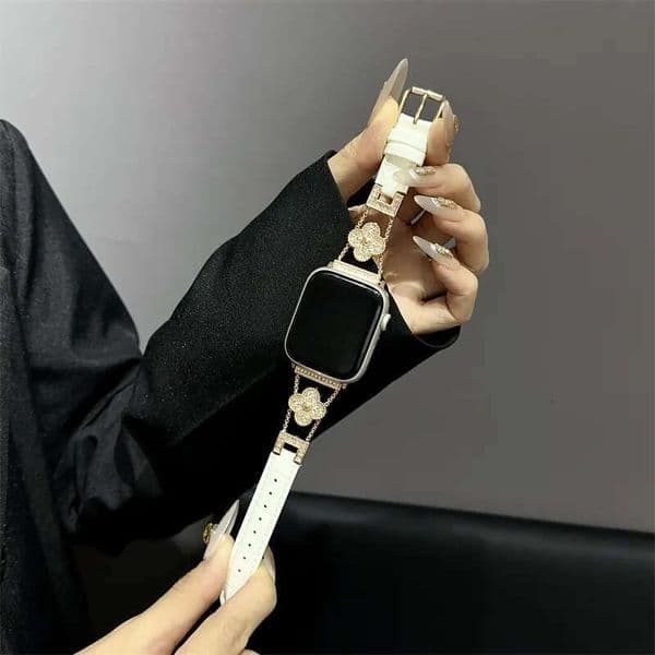 Croc Embossed Leather Apple Watch Band Fashionable Replacement Wristband for iWatch 38mm 40mm 41mm 42mm 44mm 45mm