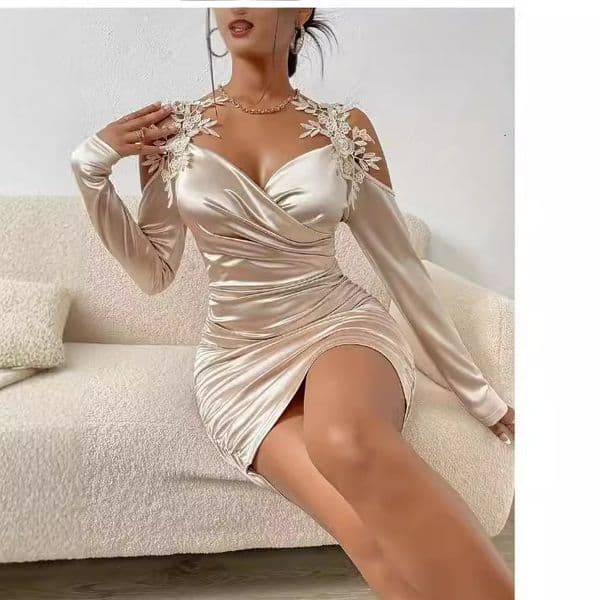 Designer Women's Hip Hugging Skirt 2026 High-quality Spring And Autumn Satin Elegant Lace Tight Dress Classic Lace Pleated Skirt New Style