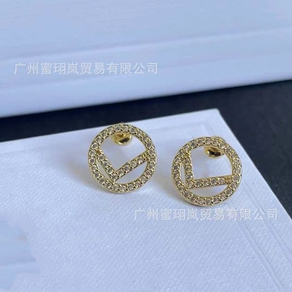 Designer Jewelry fendes earring F Inlaid Diamond Round Earrings for Women Circle Stud Earrings for Women I52F