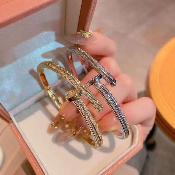 Diamond Studded Open Bracelet High-end Texture Light Luxury Womens Exquisite Versatile Jewelry Q260520